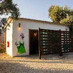 Ruina Glamping