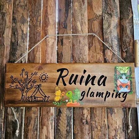 Ruina Glamping Mezgit