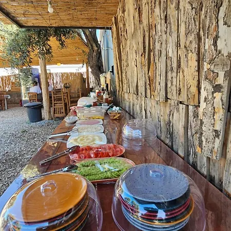 Ruina Glamping Campsite