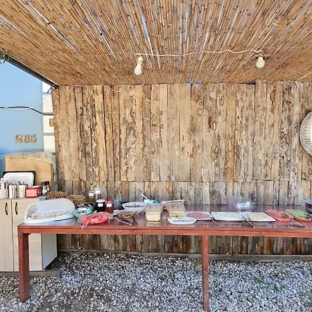 Ruina Glamping Mezgit